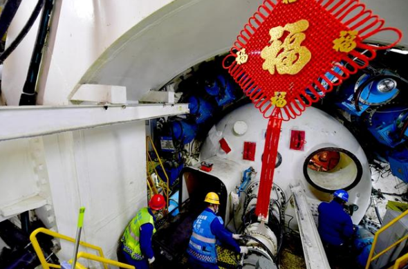 北京市通州区融媒体中心:通州区东六环改造工程最高日进尺24米